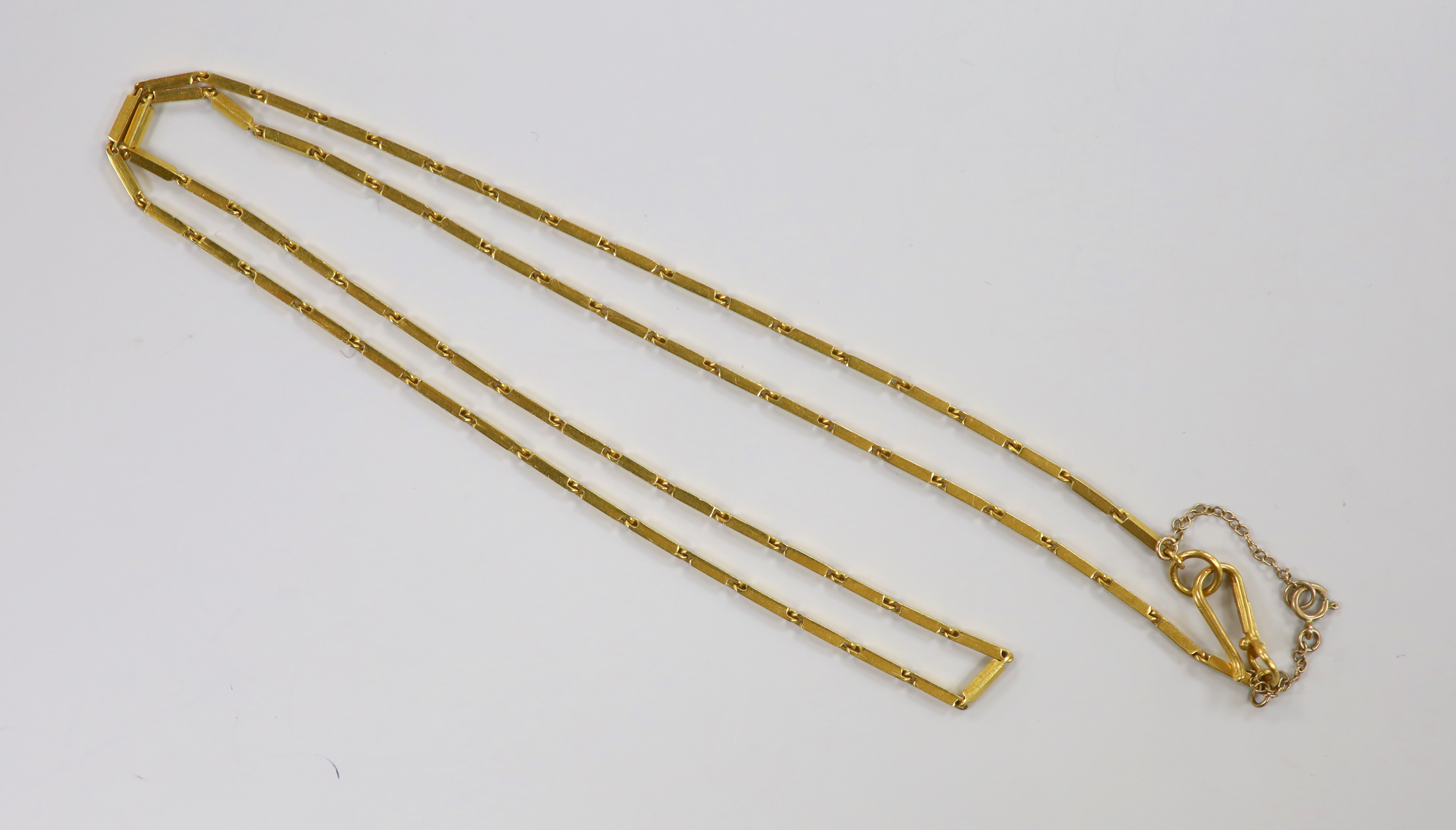 An Eastern yellow metal bar link chain, stamped 0.916, 60cm, 21 grams.